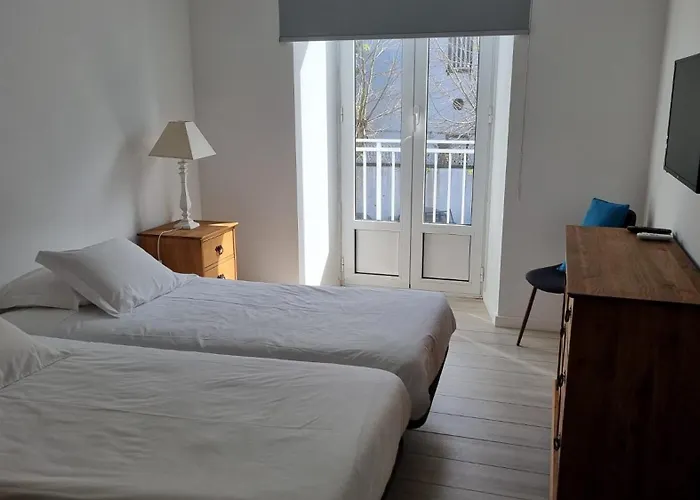 Azores Calheta F 1frente Ponta Delgada